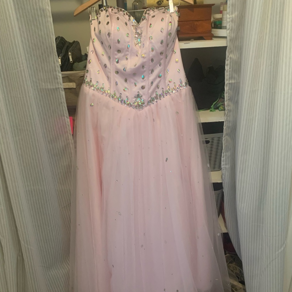 Elegant Pink Women’s Formal Dress. Plus Size 16-18/1x-2X NWT. Never worn. - Picture 2 of 5